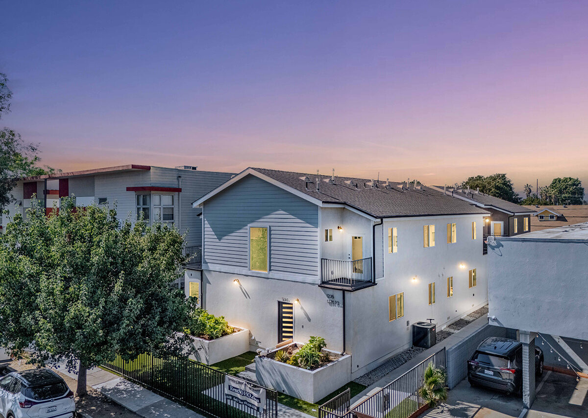 Housing for international students near USC