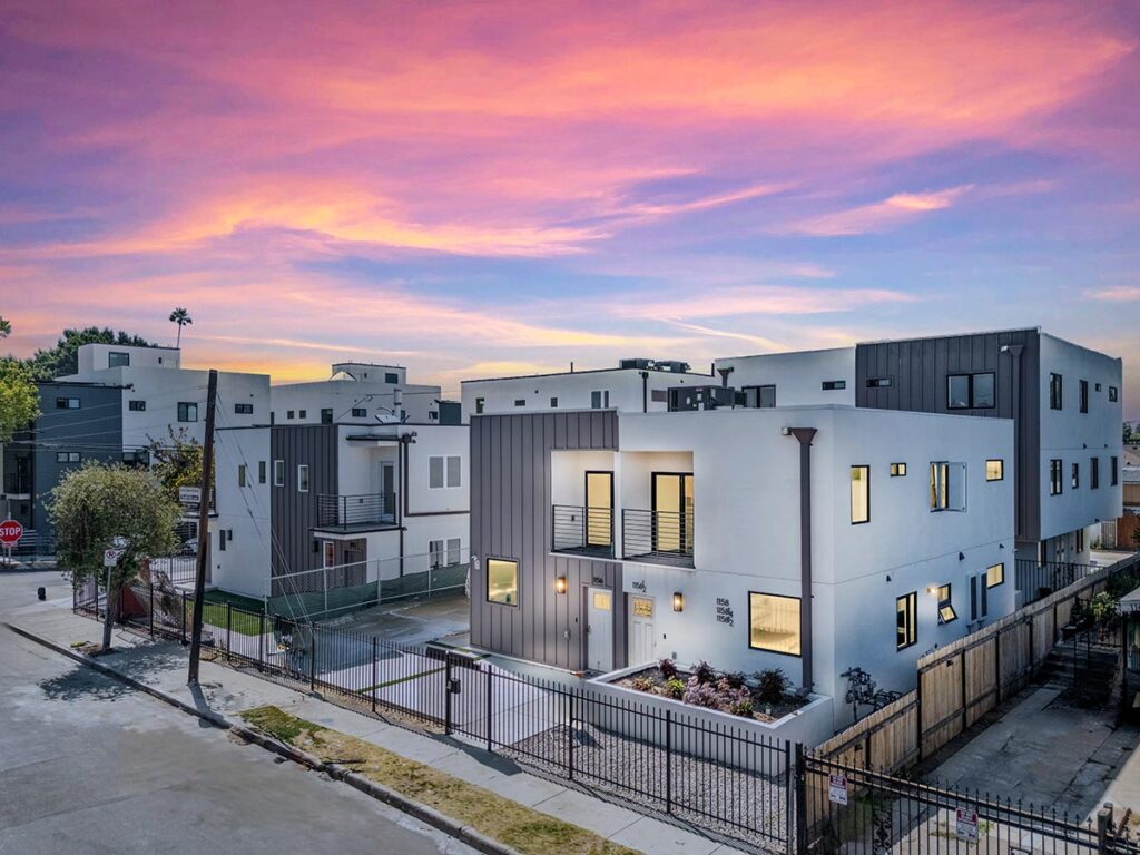 fully furnished apartments in Los Angeles